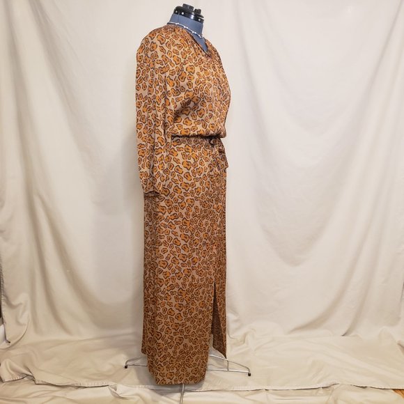 Tucker Leopard Print Silk Maxi Peasant Shift Dress - Picture 4 of 14